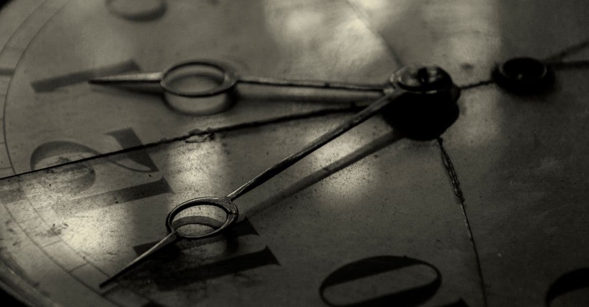 Expired Domains: How They Work and How to Buy Them